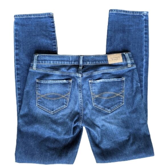 A&F Erin Perfect Stretch Jeans 2R - Picture 4 of 9